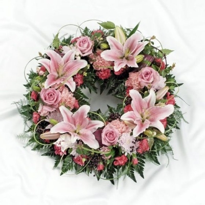Pretty Pink Wreath